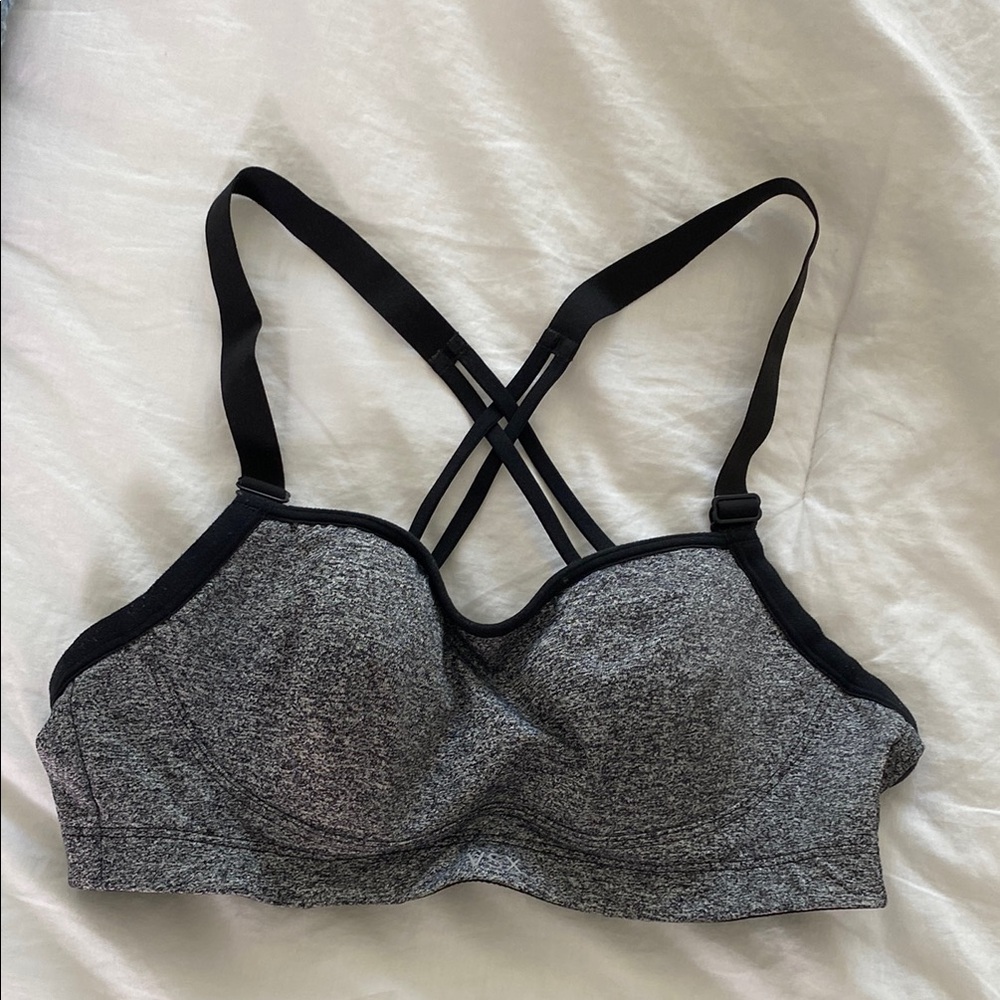 Victoria Secret Women's Gray Strappy Bra